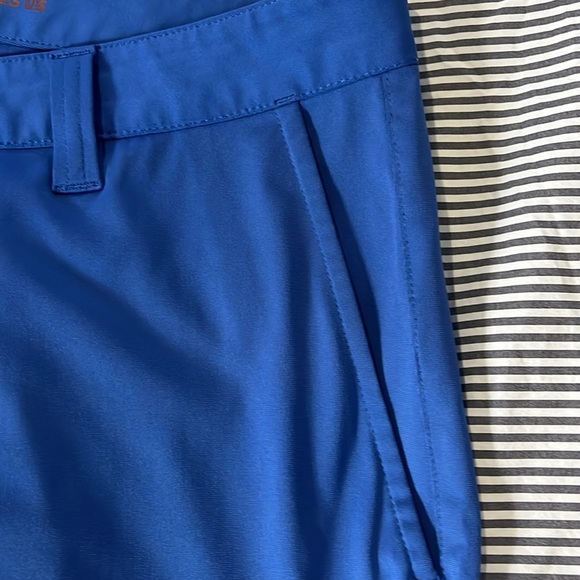 Rhone Performance Golf Short. Blue. 32. Rarely Worn. 7” Inseam. - Picture 4 of 7